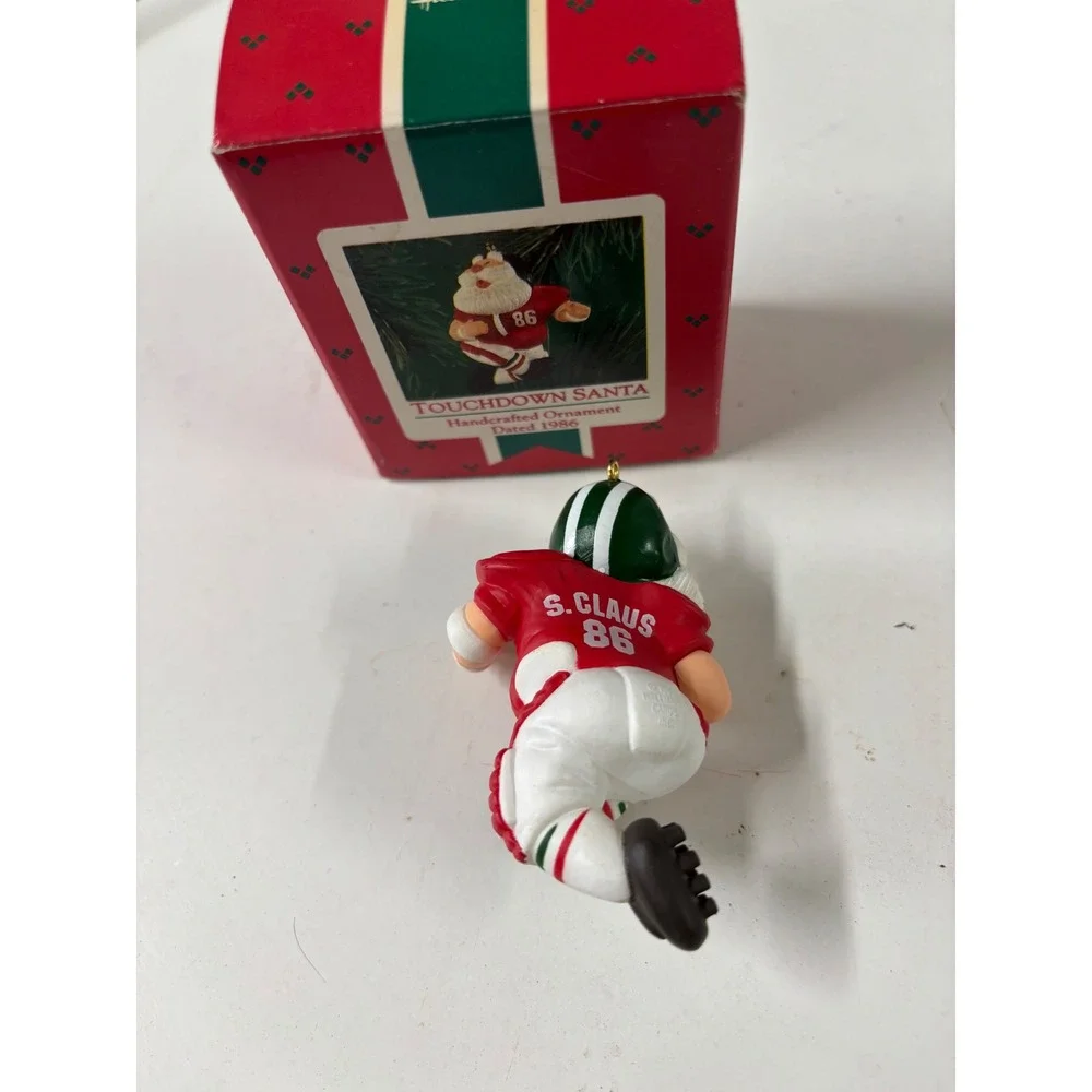 1986 Vintage‎ Hallmark Handcrafted Ornament NIB